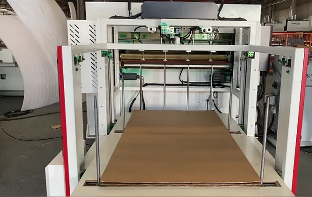 Automatic Continuous Four-column Oil Press Machine for Cardboard